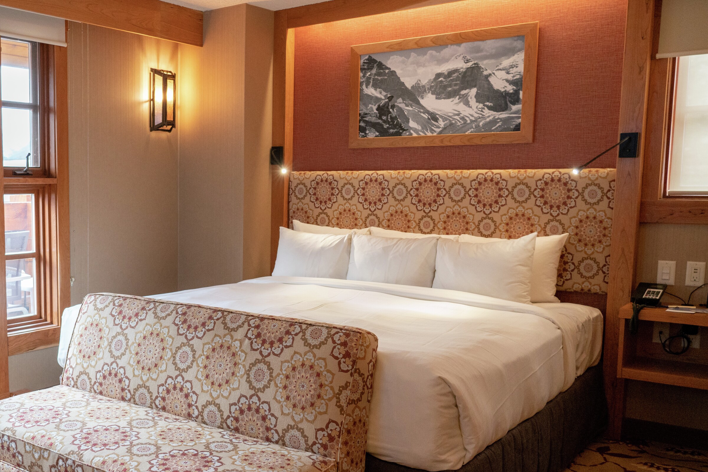 Superior Split Room