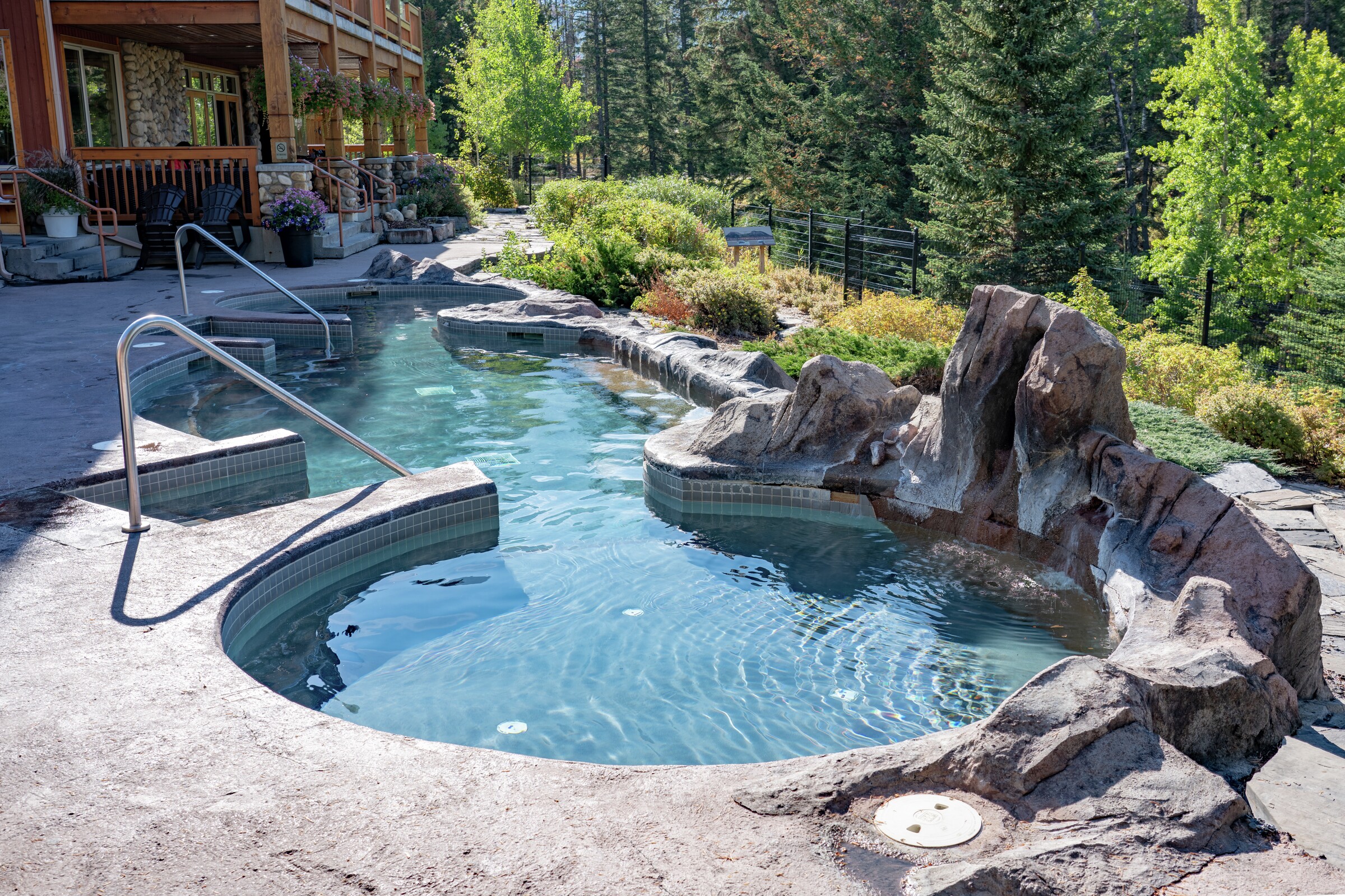Outdoor Hot Tubs