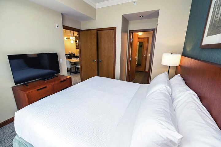 Renovated - 2 Bdrm Suite Bedroom