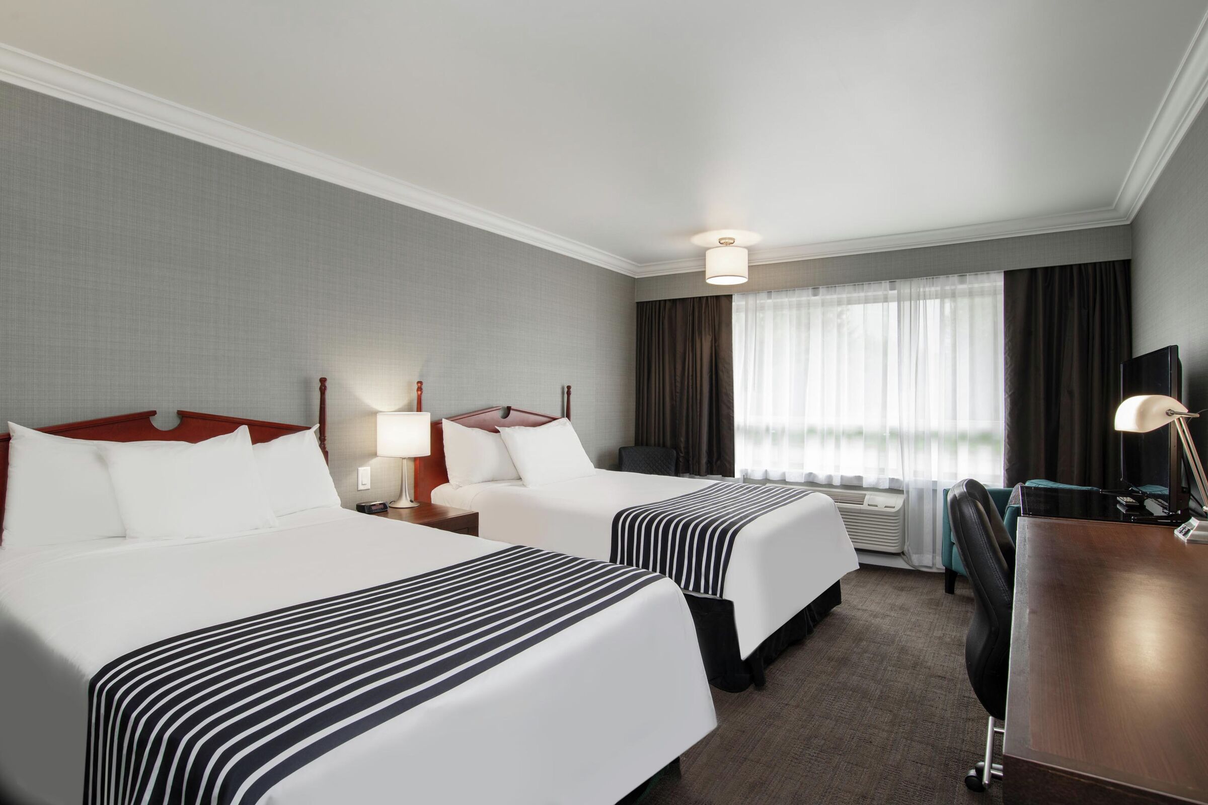 2 Doubles - Standard Two Double Room