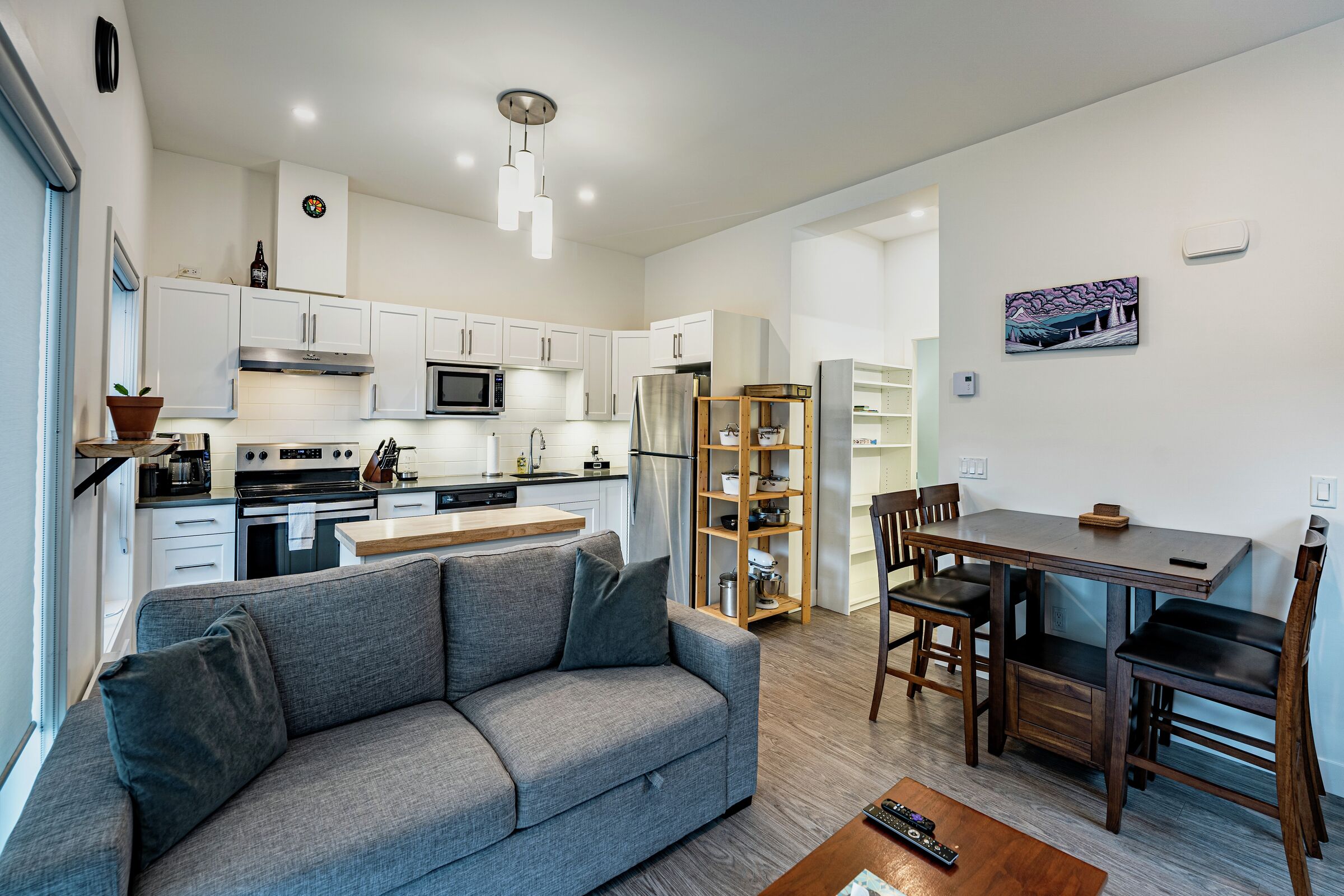 #2200 - Living Area, Dining Area & Kitchen
