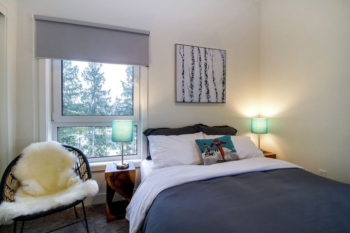 #2204 - Kasper's Den - Bedroom