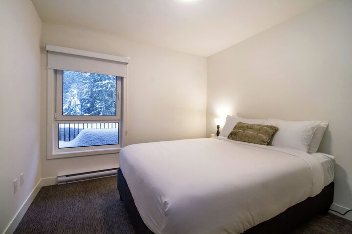 #4100 - Magog Condo - Bedroom