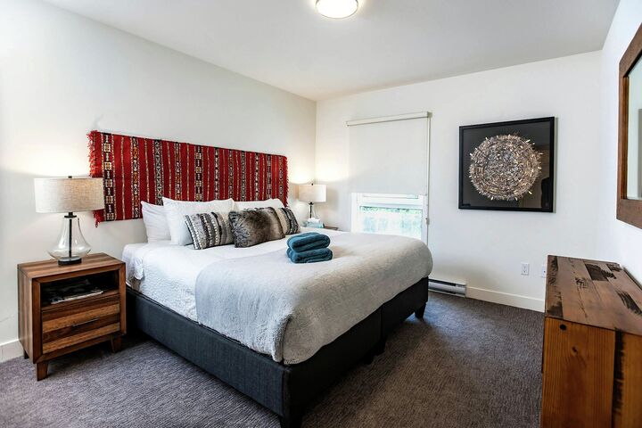 #4202 - L'Austin Reve - Master Bedroom