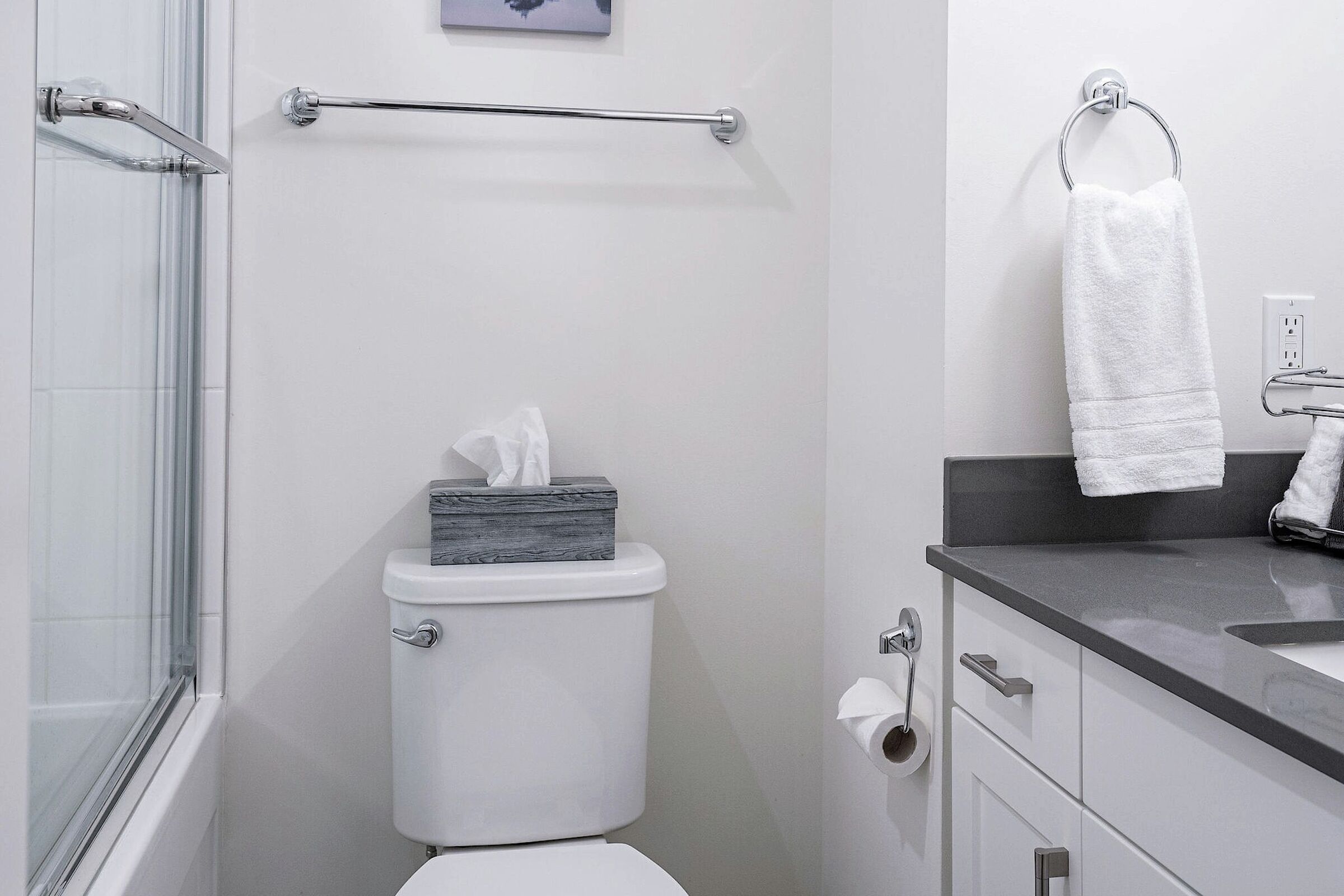 Master Ensuite Bathroom