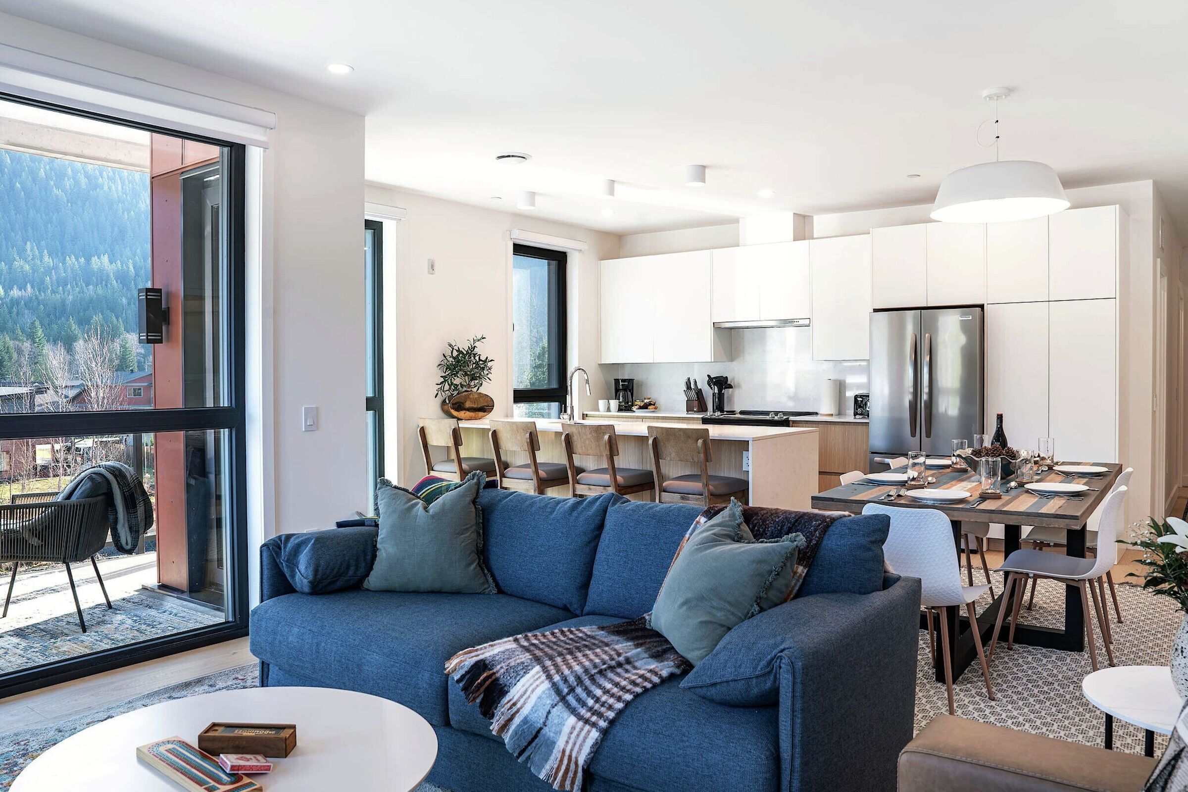 #1302 - Living Area, Dining Area & Kitchen