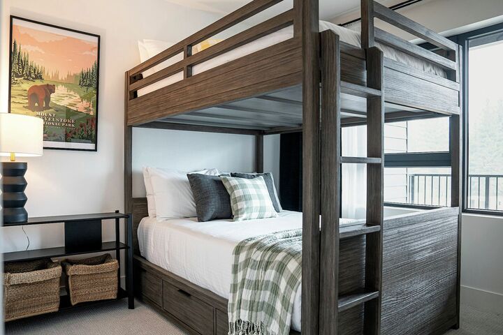 #2310 - The Monashee House - Bedroom