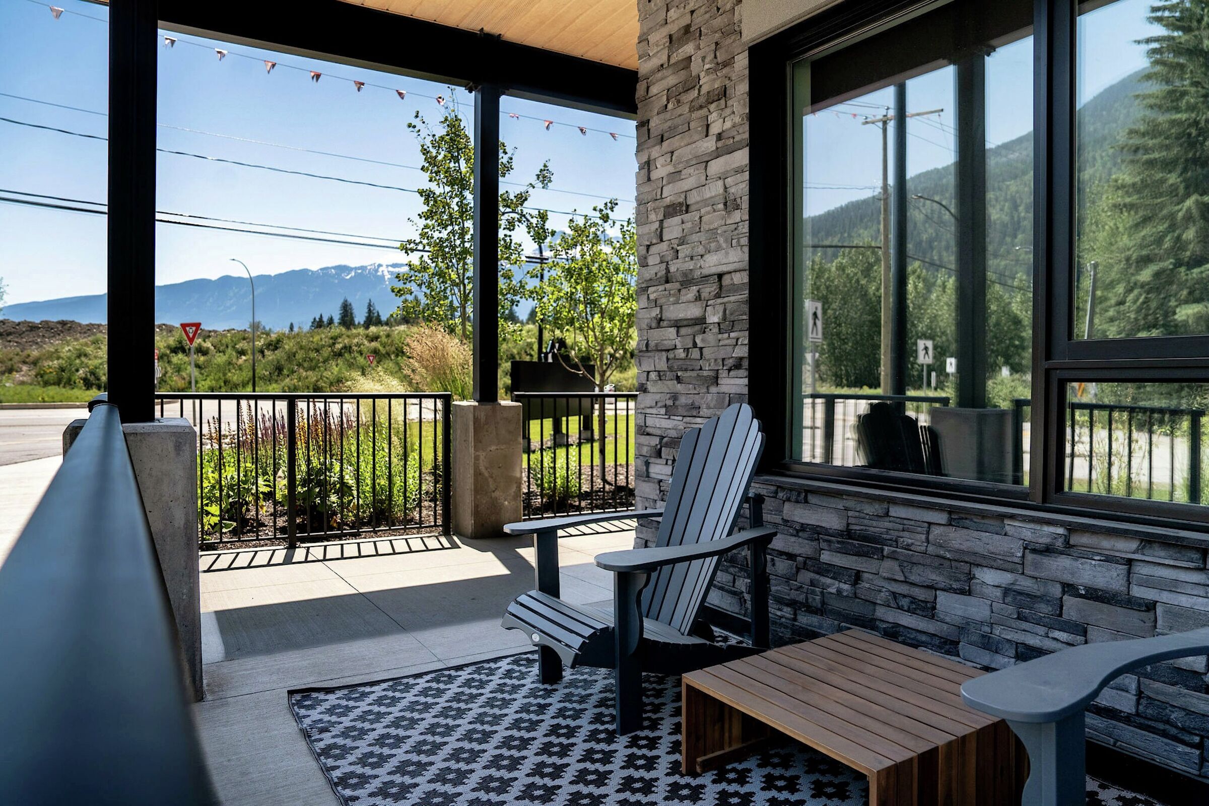 #1106 - Patio