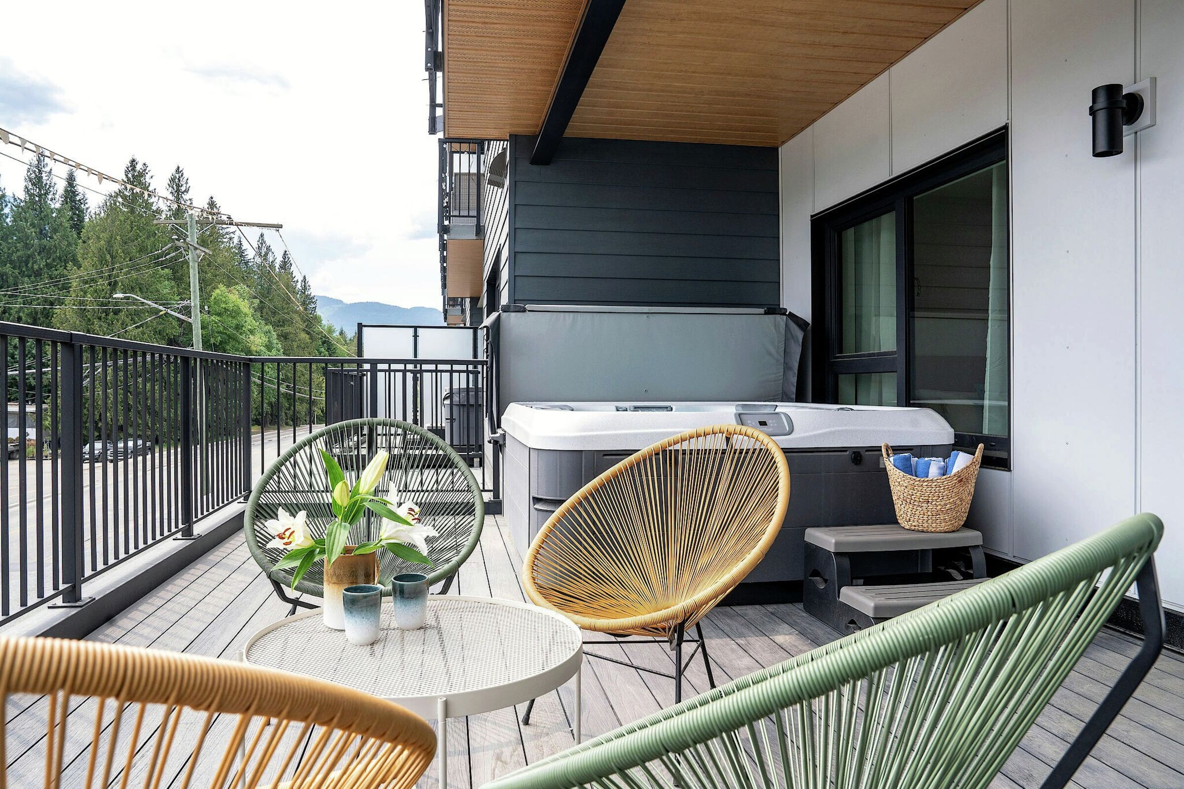 #2207 - Balcony with Hot Tub