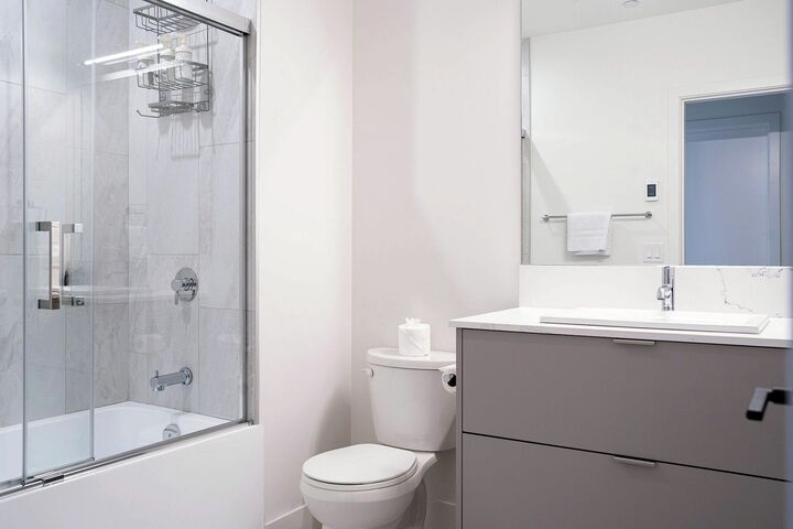 #3310 - Drop in Condo - Bathroom
