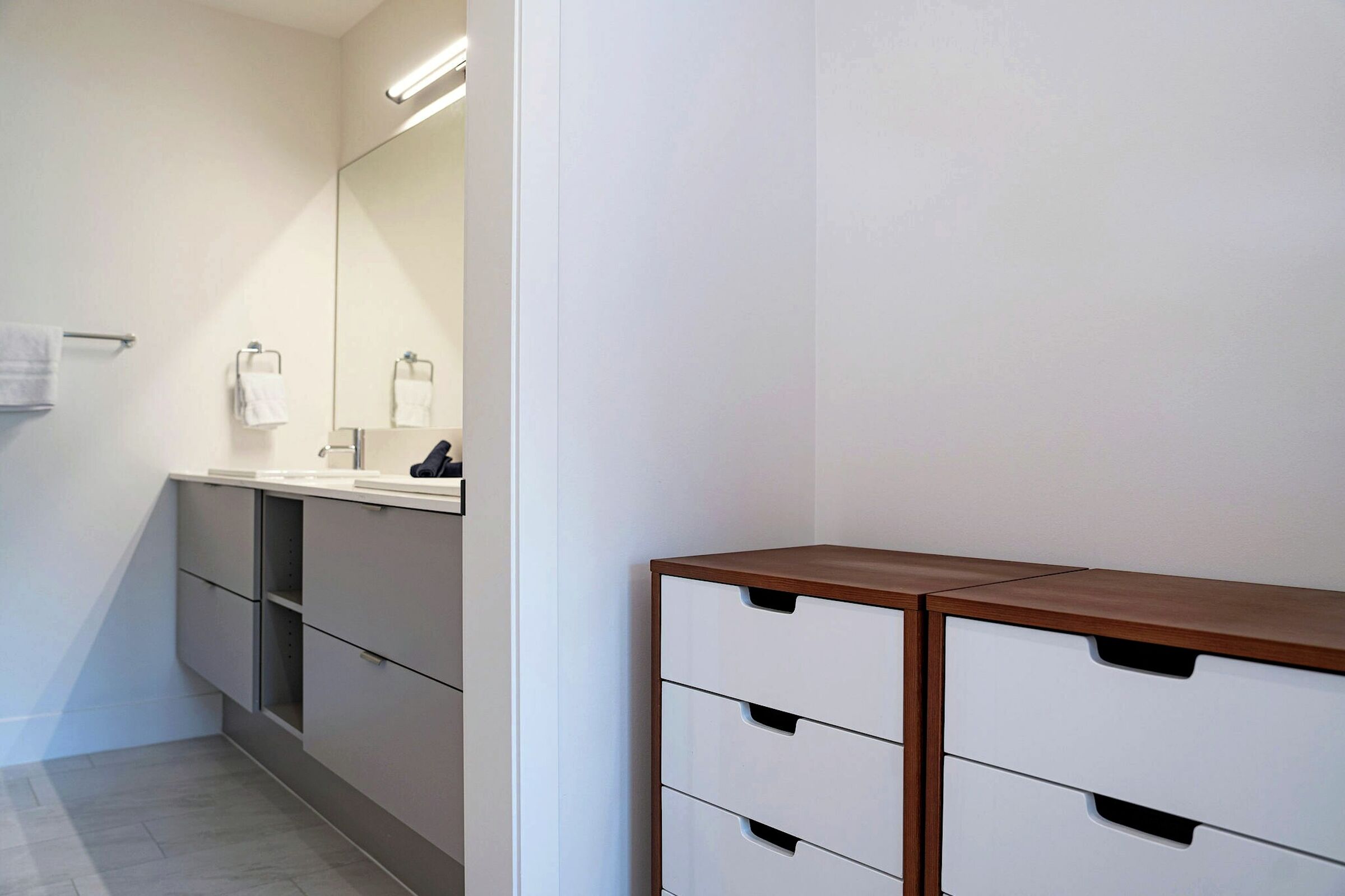 #3310 - Master Ensuite Bathroom
