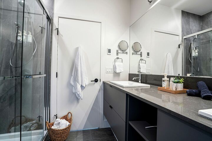 #3409 - A Mountainview Escape - Master Ensuite Bathroom