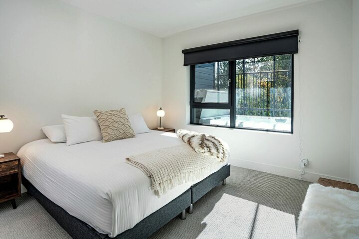 #3409 - A Mountainview Escape - Master Bedroom