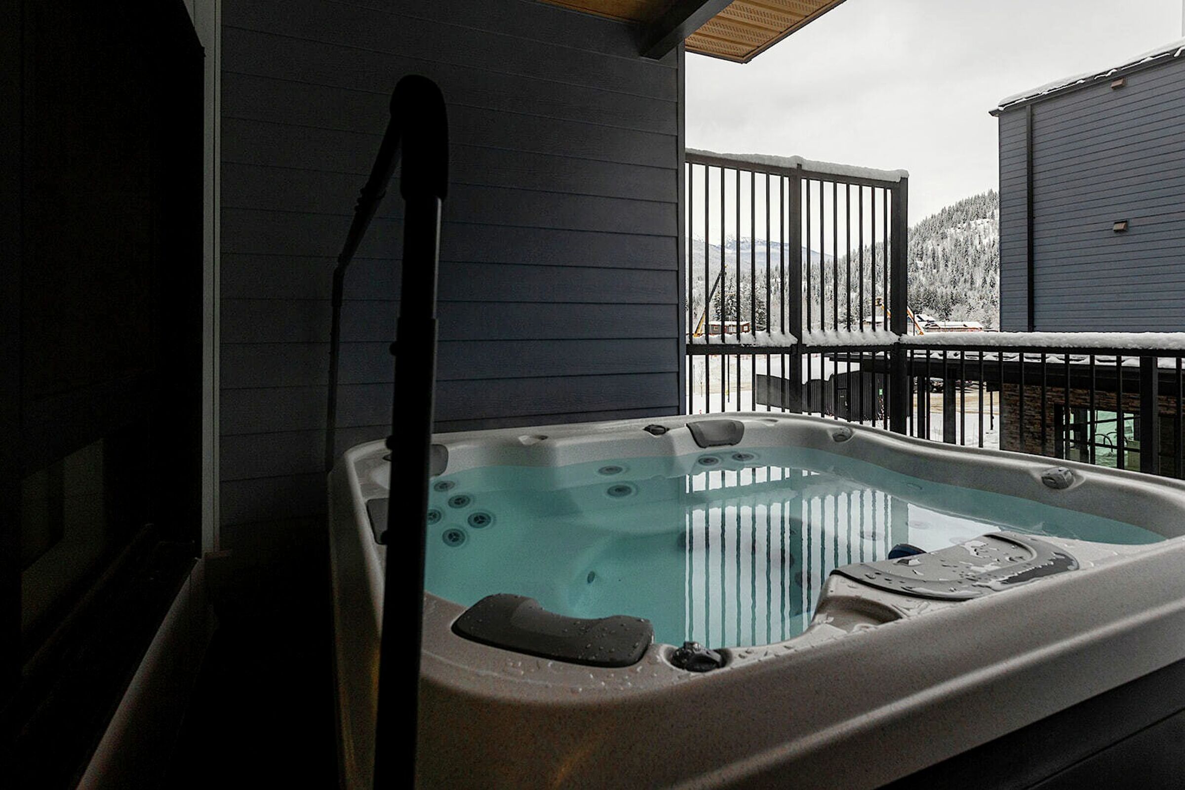 #4202 - Balcony with Hot Tub