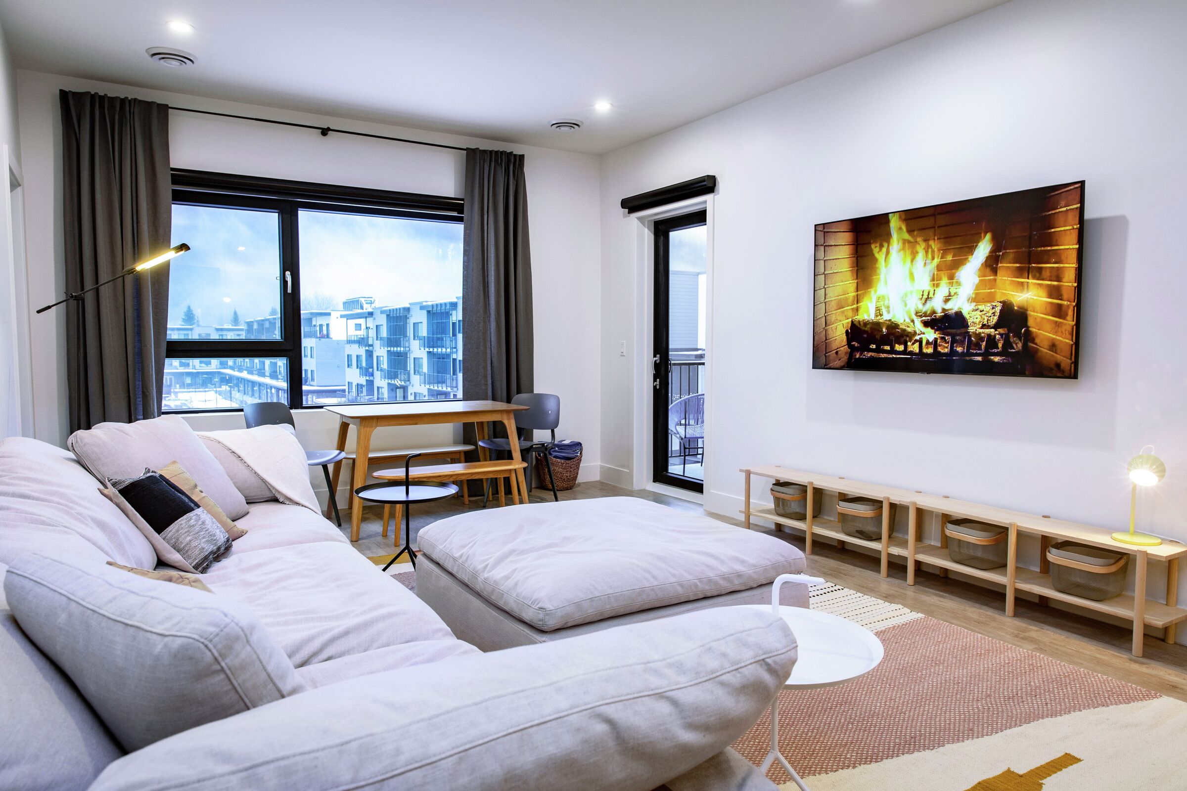 #4406 - Living Area & Dining Area