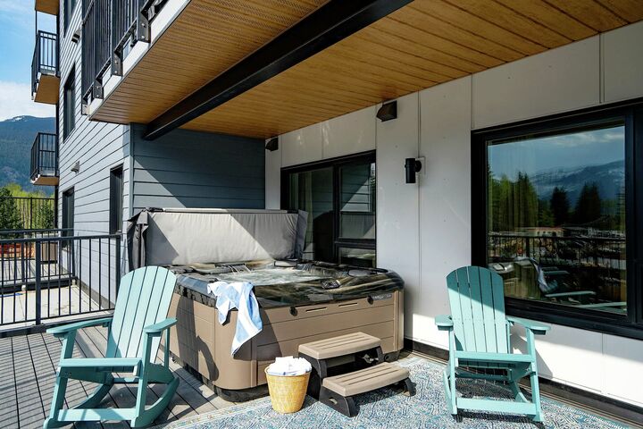 #1203 - Sea Eagles Landing - Balcony with Hot Tub