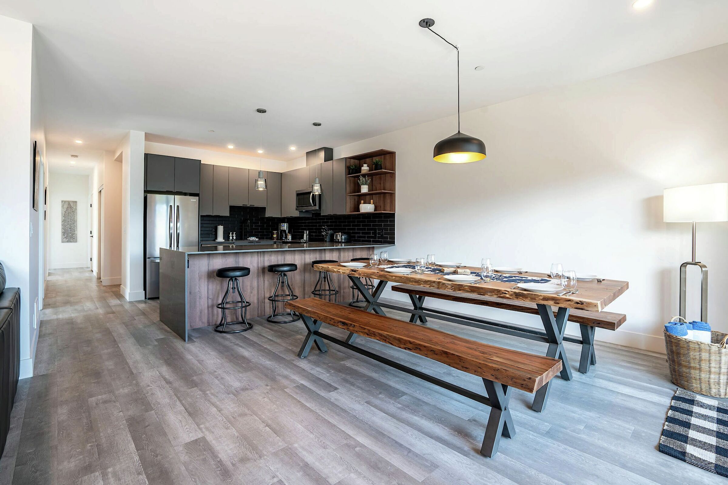 #2411 - Dining Area