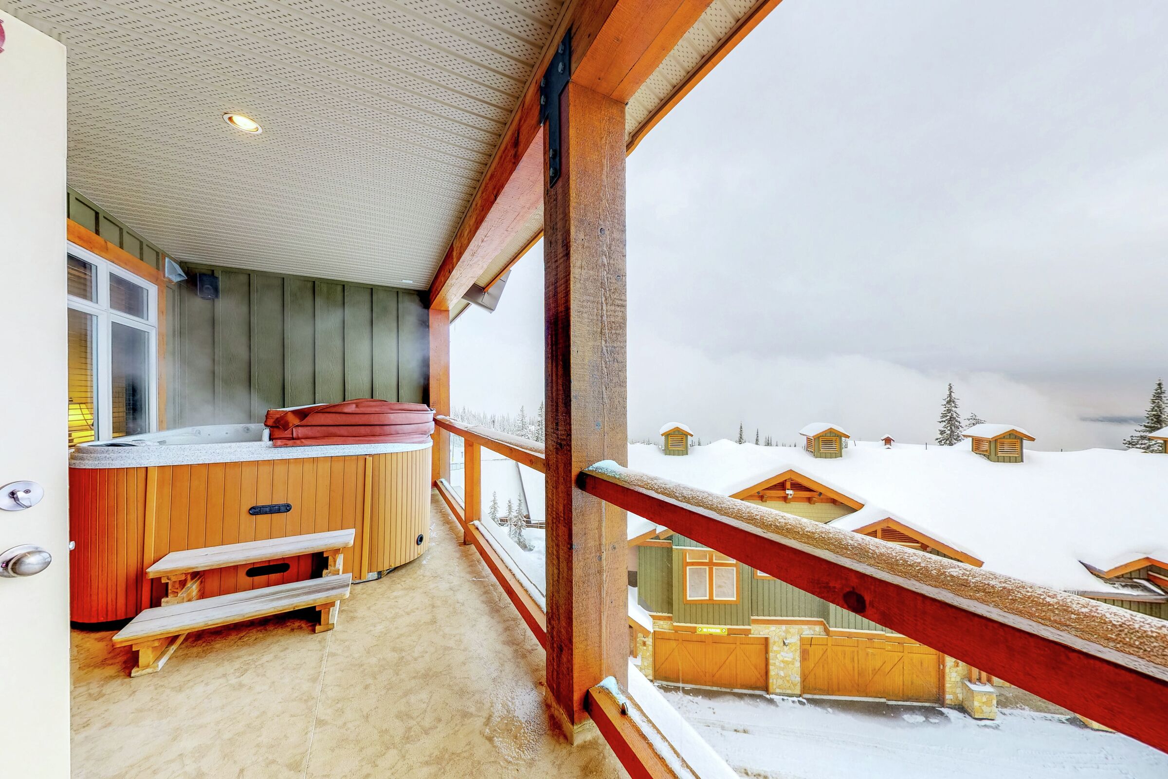 #3404 - Balcony with Hot Tub