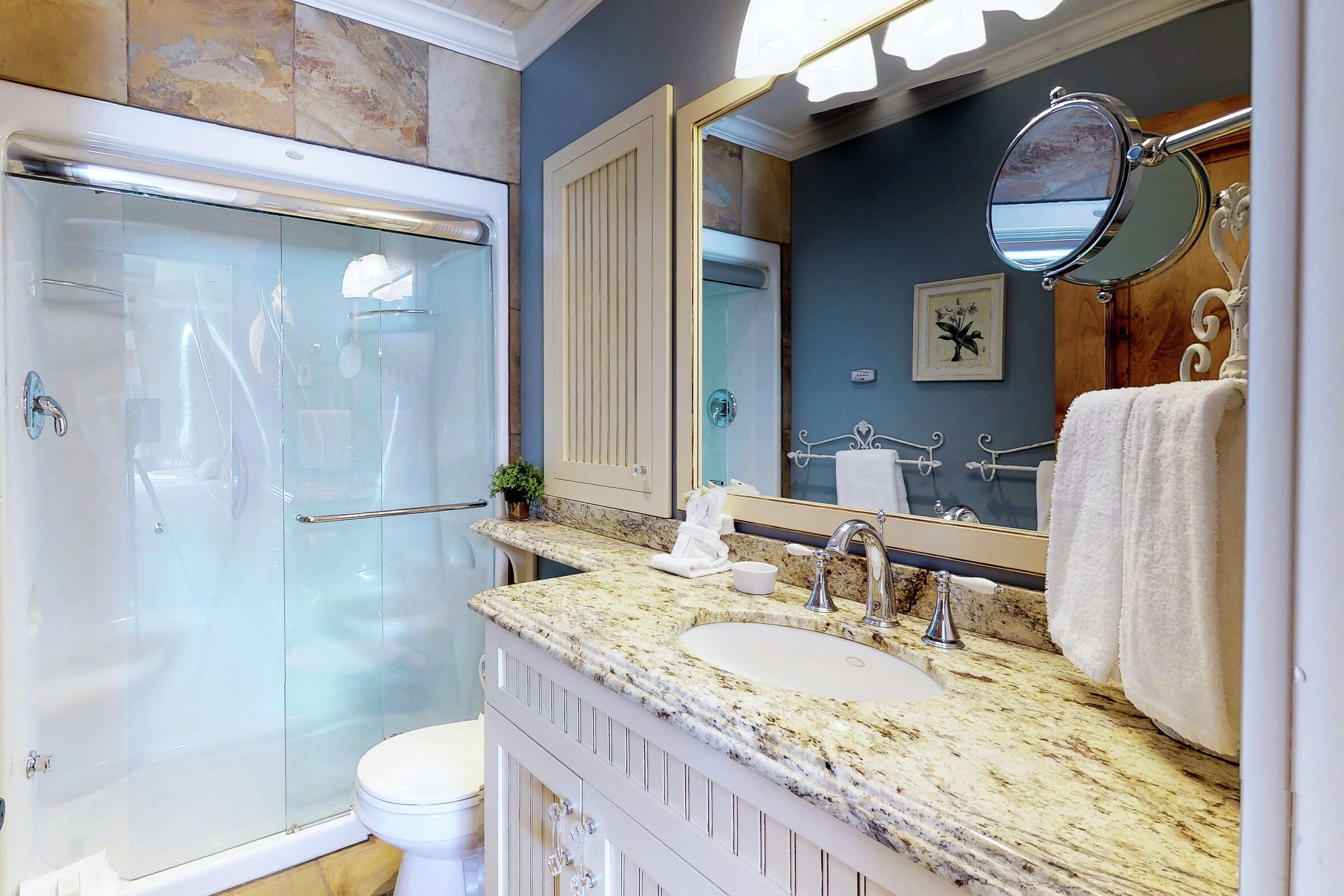 #4607 - Master Ensuite Bathroom