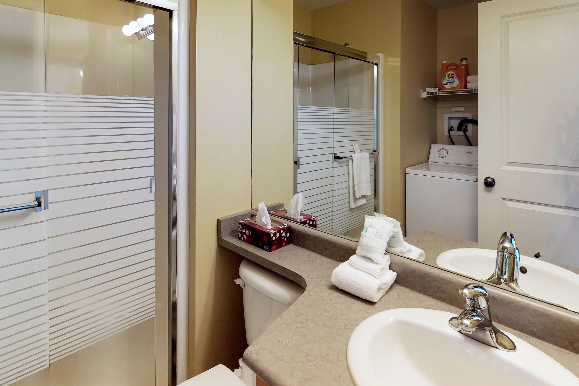 #28 - Bathroom