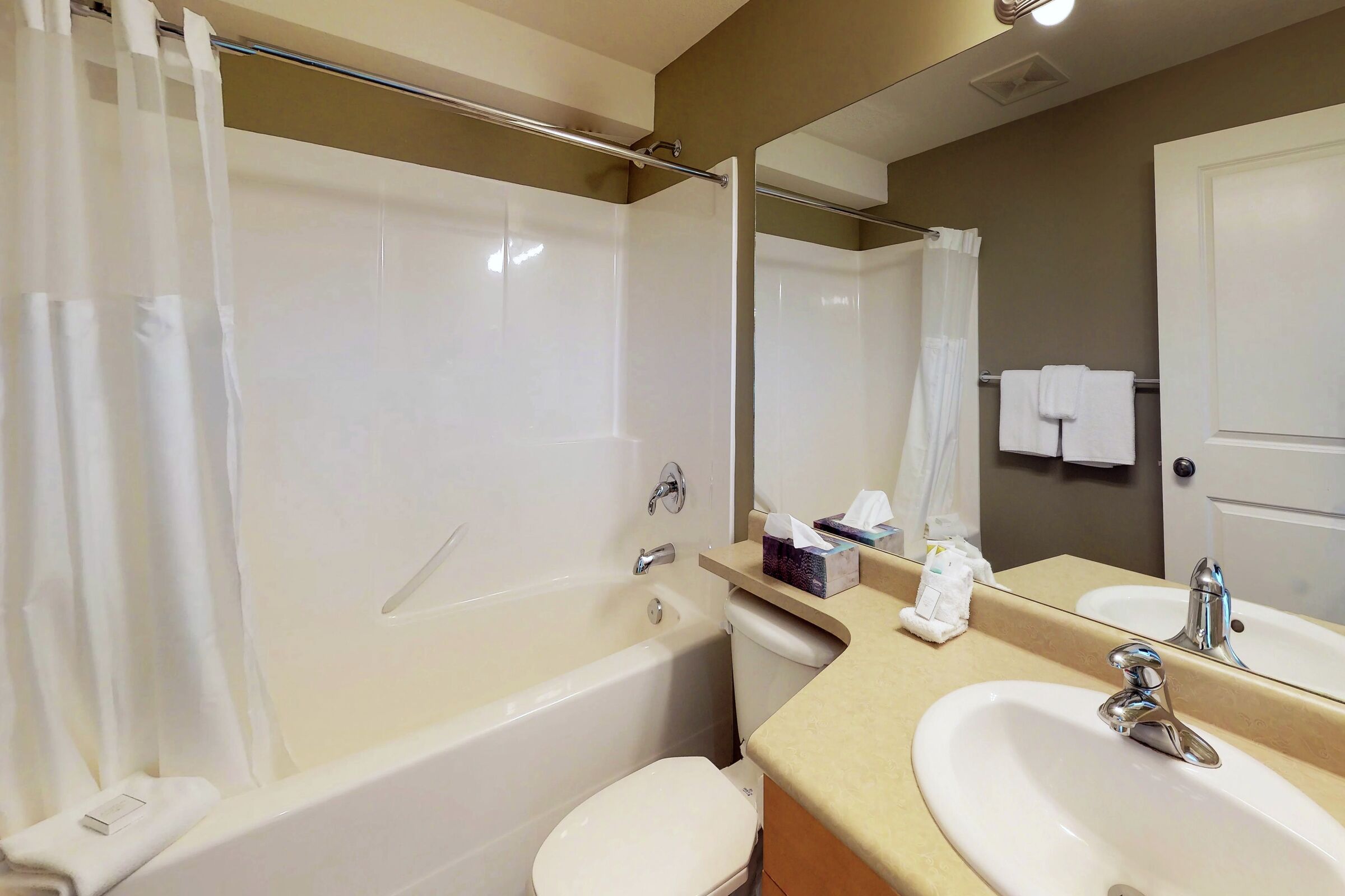 #28 - Bathroom