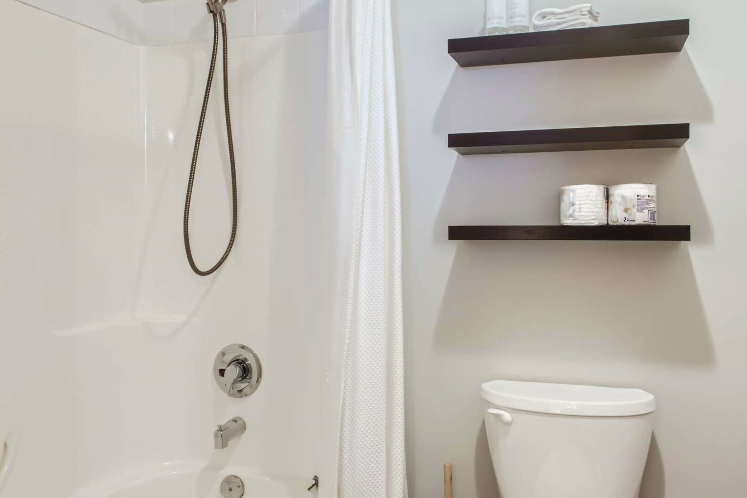 #8 - Master Ensuite Bathroom