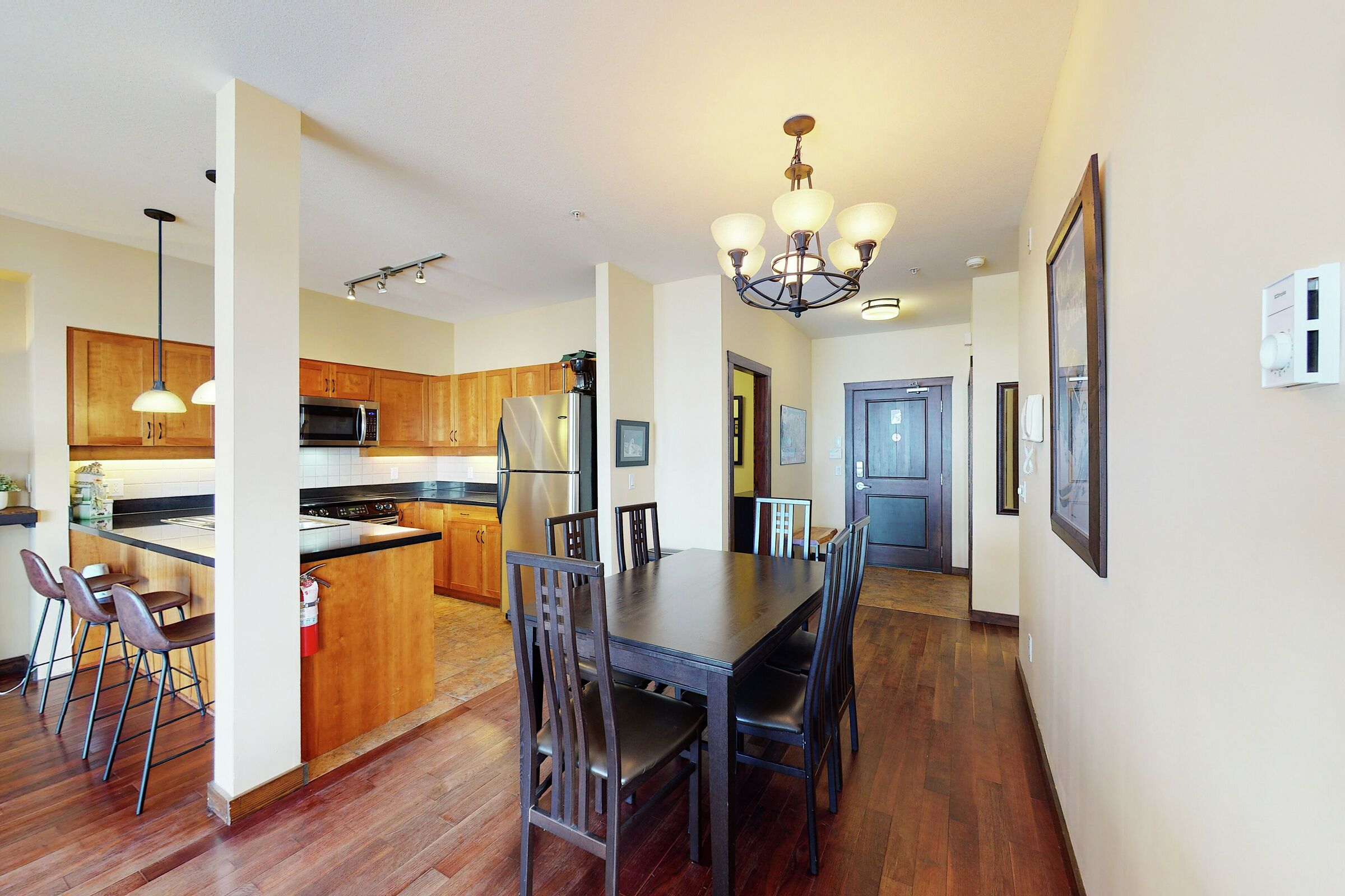 #104 - Dining Room