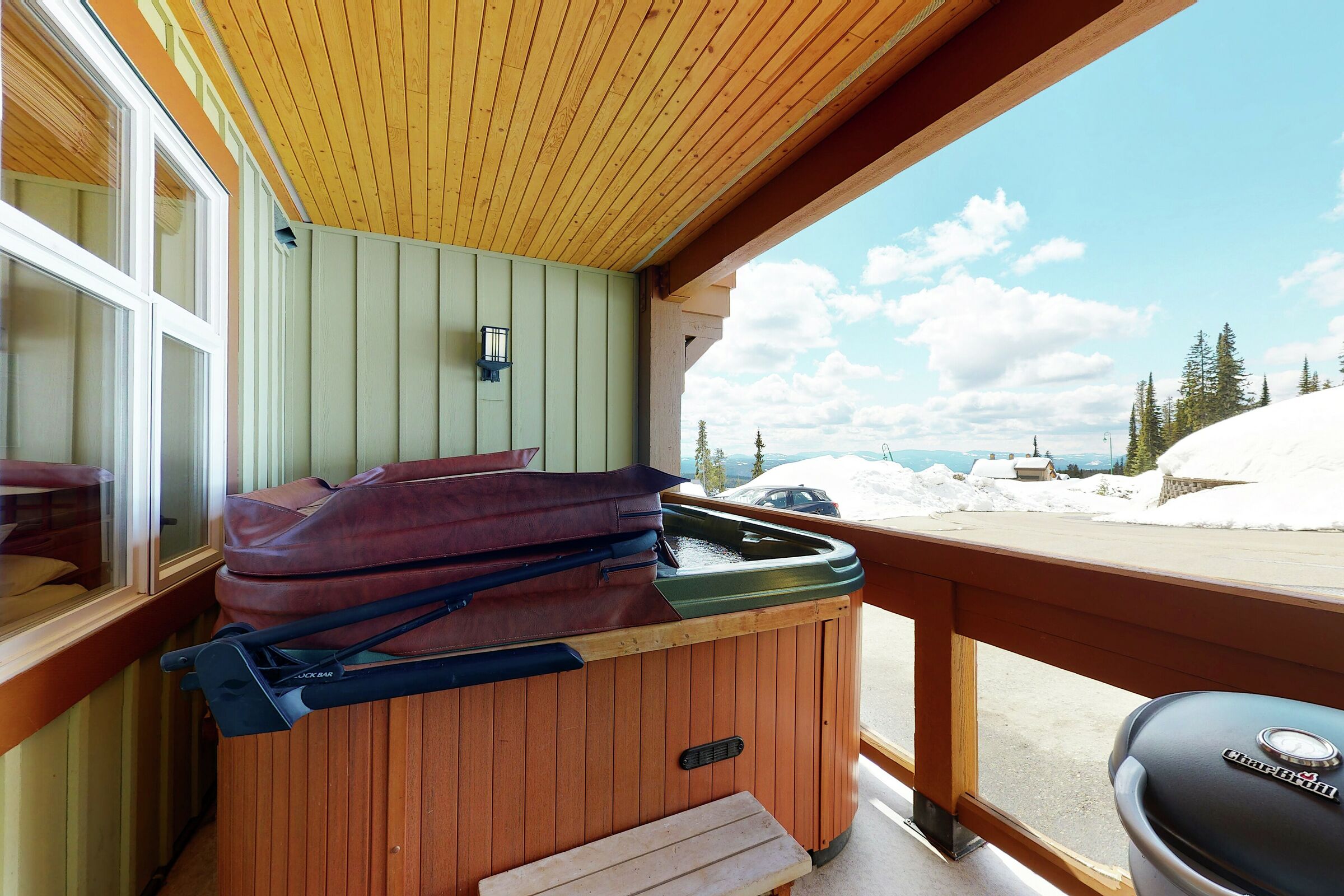#104 - Balcony with Hot Tub