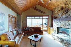 4 Bdrm + Den HT - Living Room