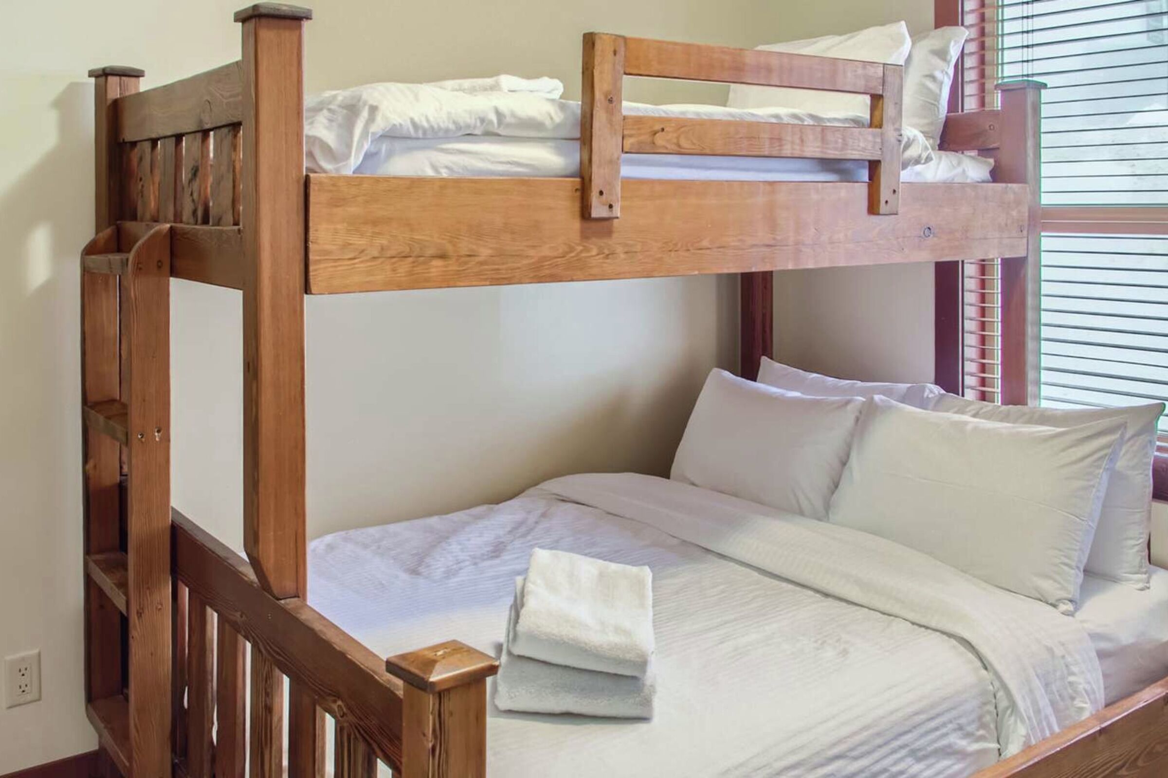 A205 - Bedroom