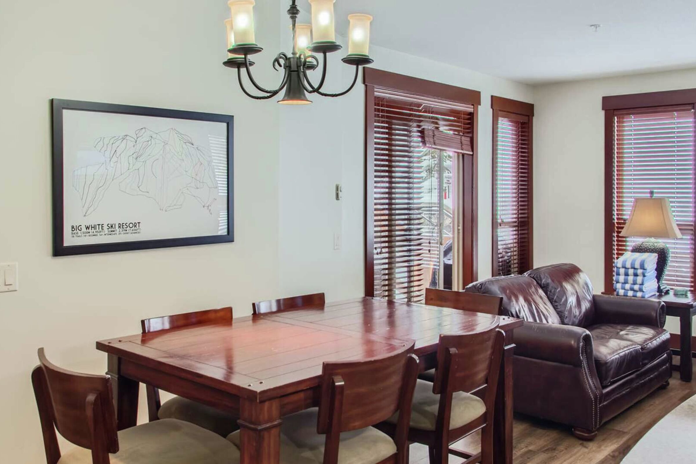 C202 - Dining Room