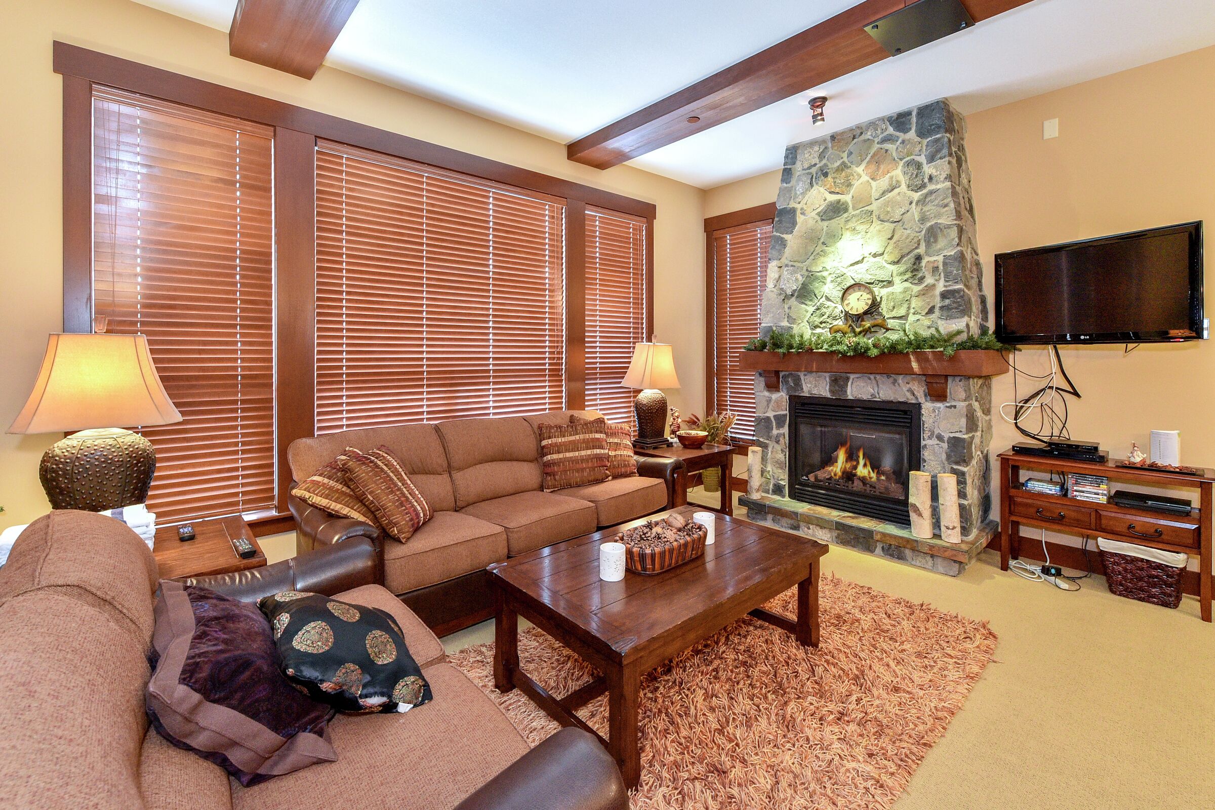C402 - Living Room