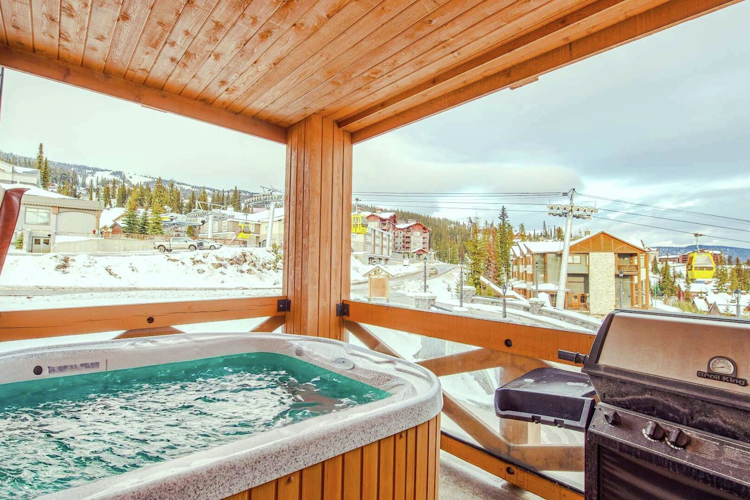 A206 - Balcony with Hot Tub