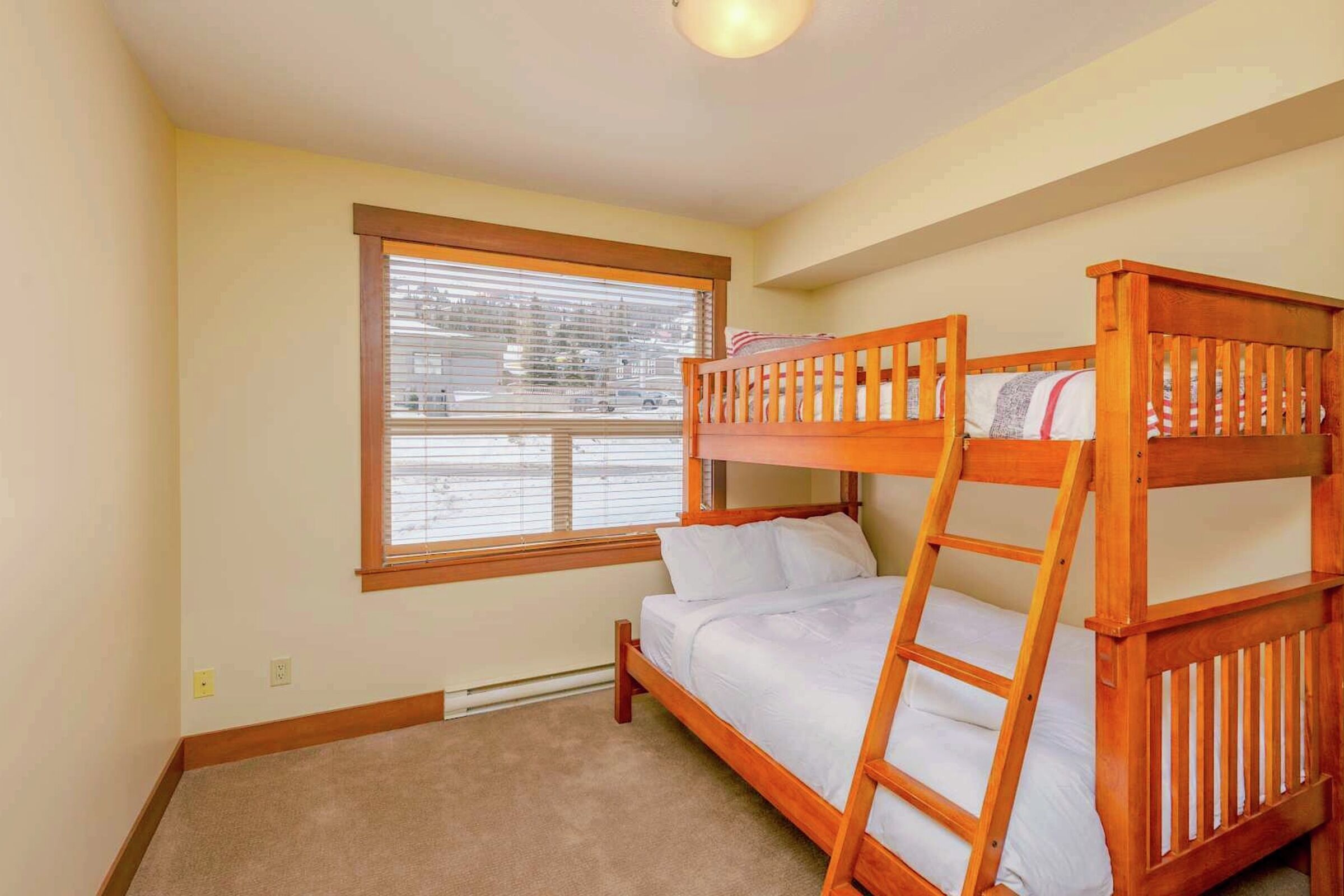 A206 - Bedroom