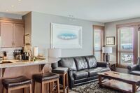 Living Room & Kitchen 