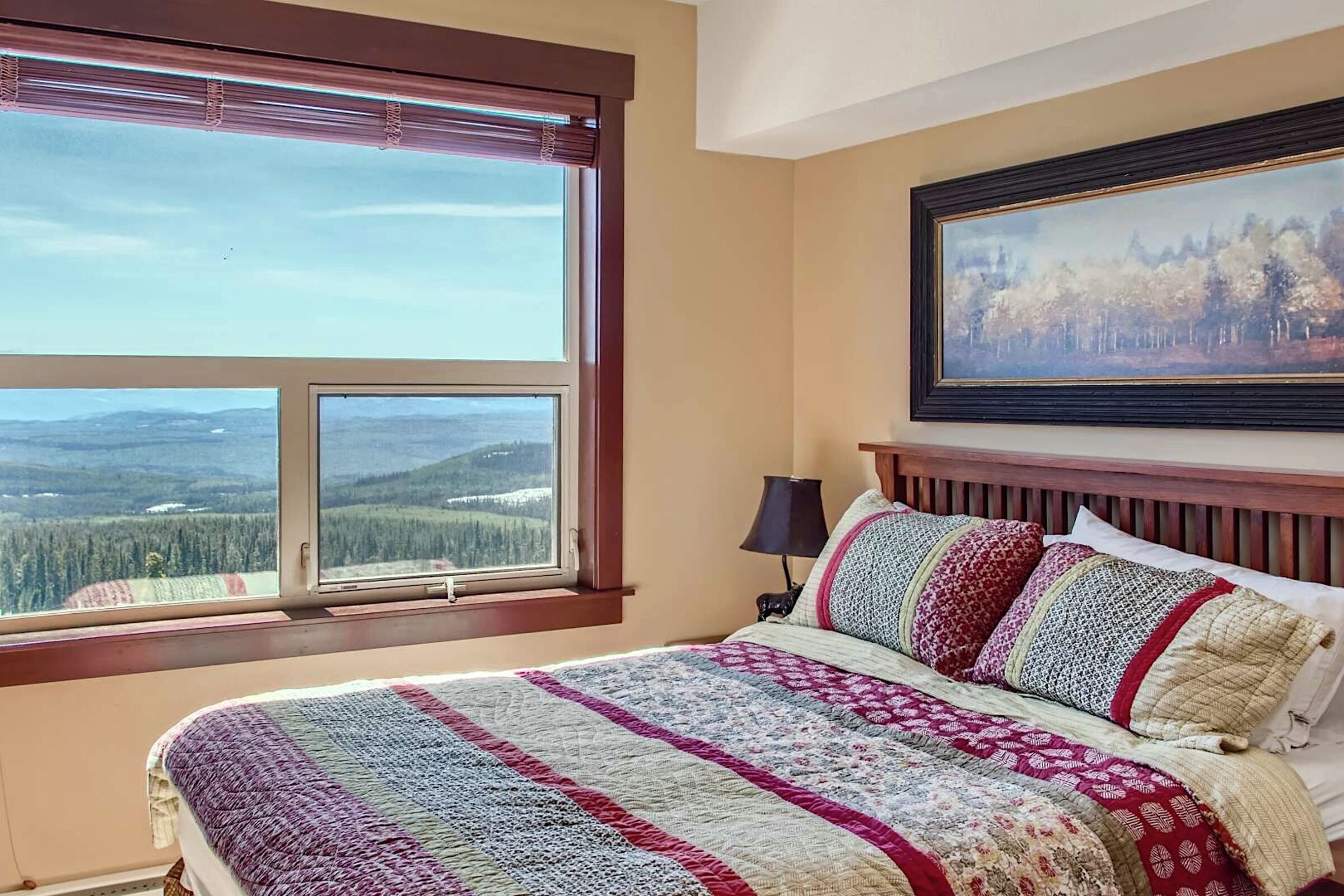 C304 - Bedroom