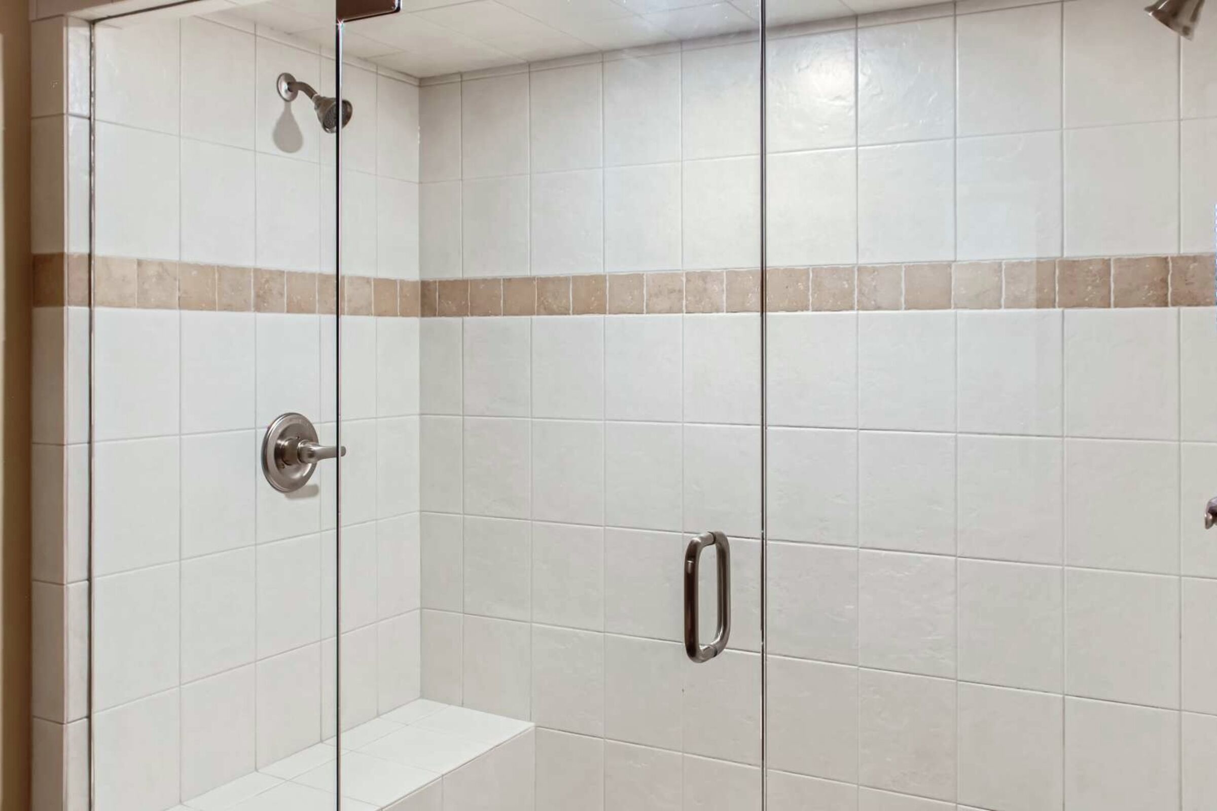 C304 - Bathroom