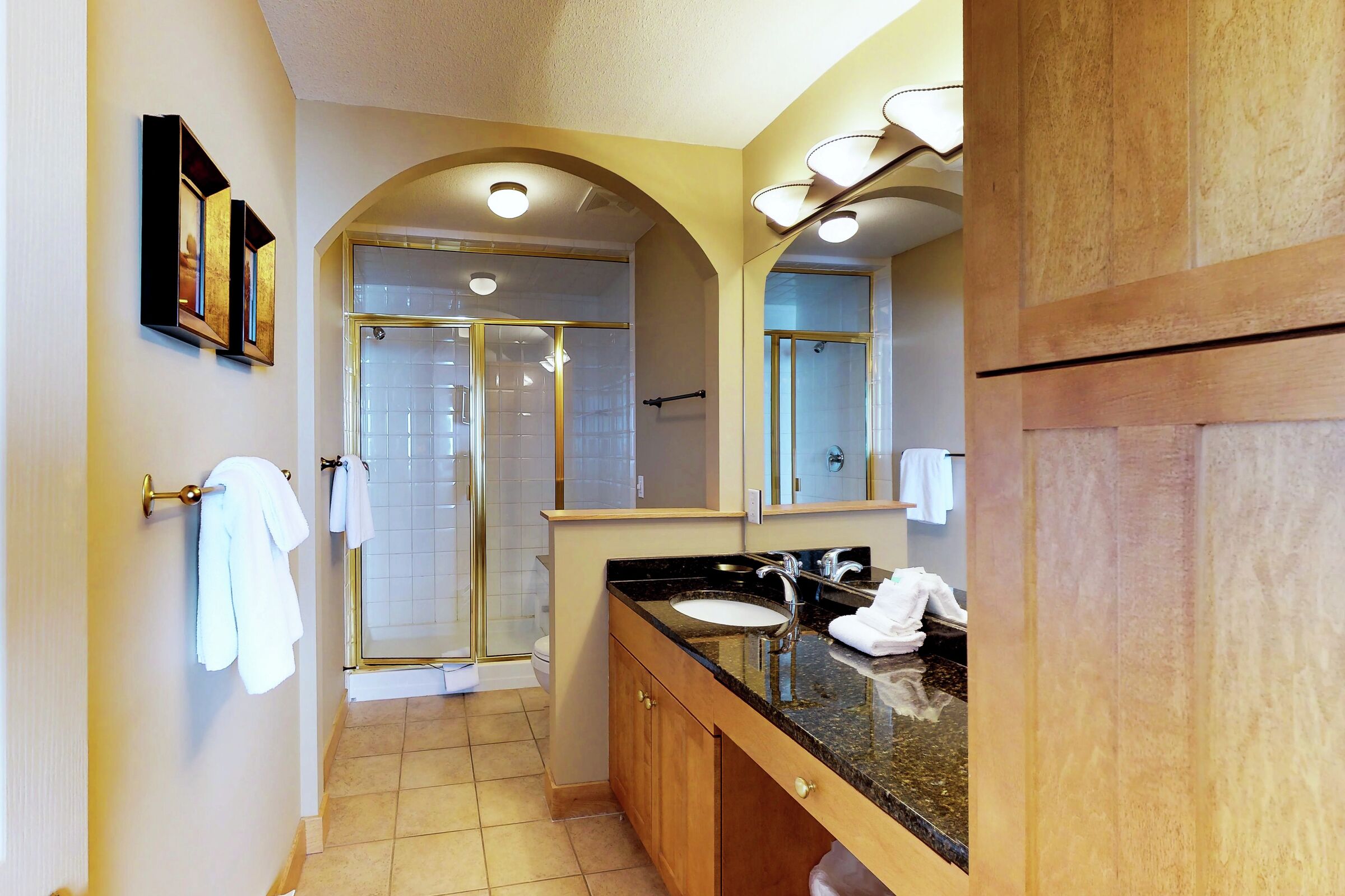 Master Ensuite Bathroom