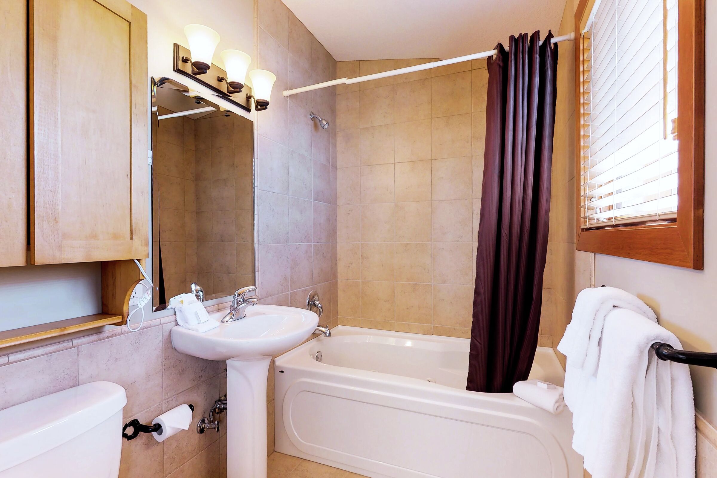 #7 - Master Ensuite Bathroom
