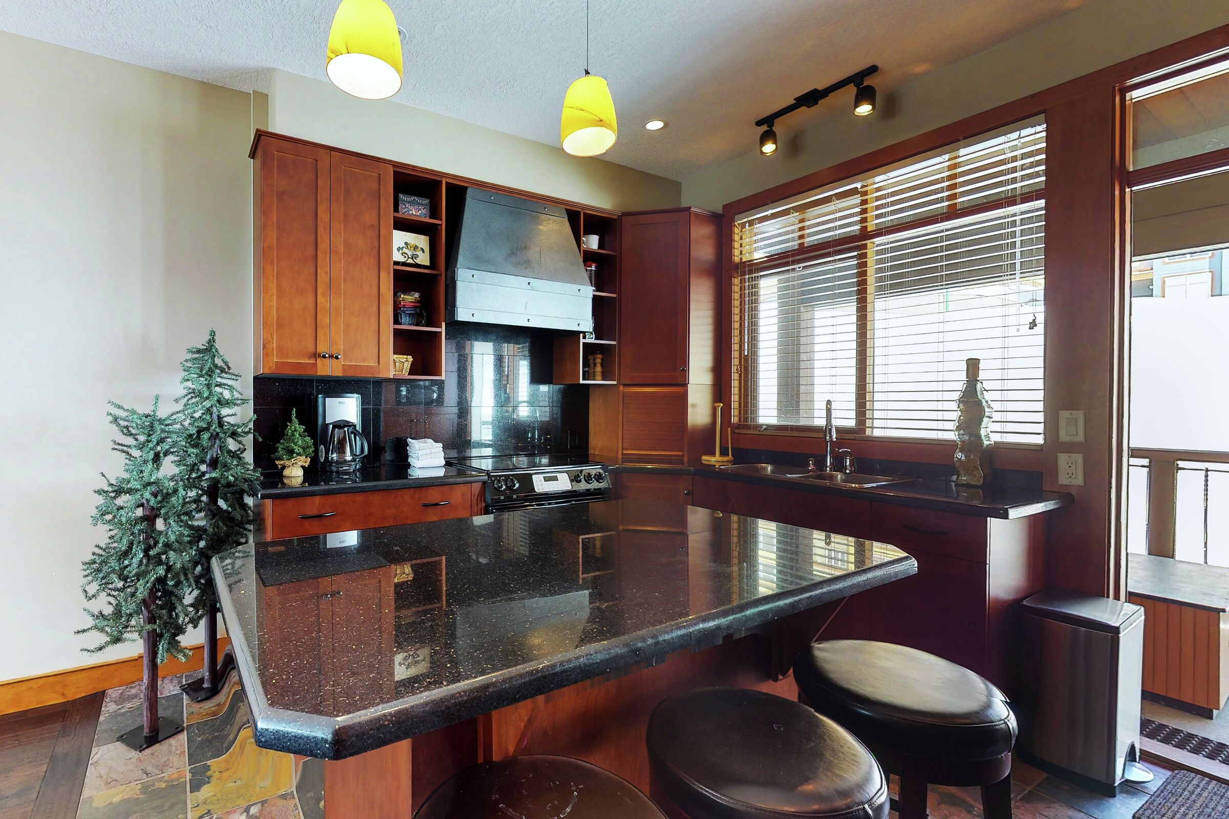 #7 - Kitchen