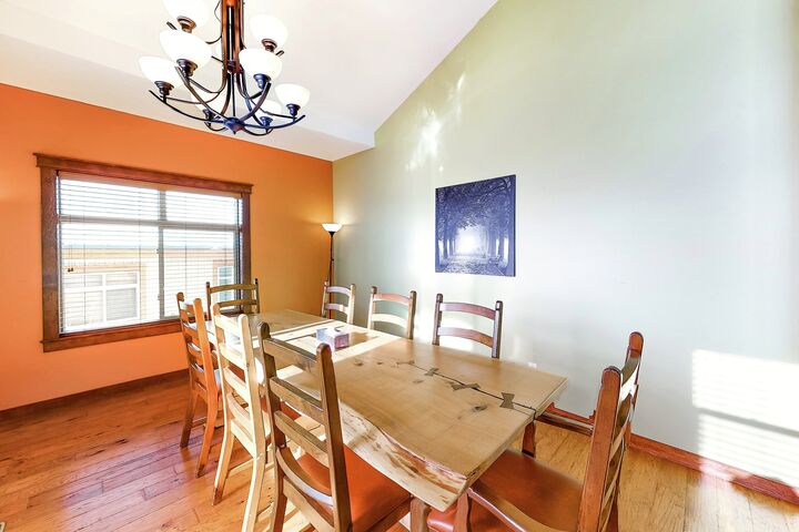 #5 - Dining Area