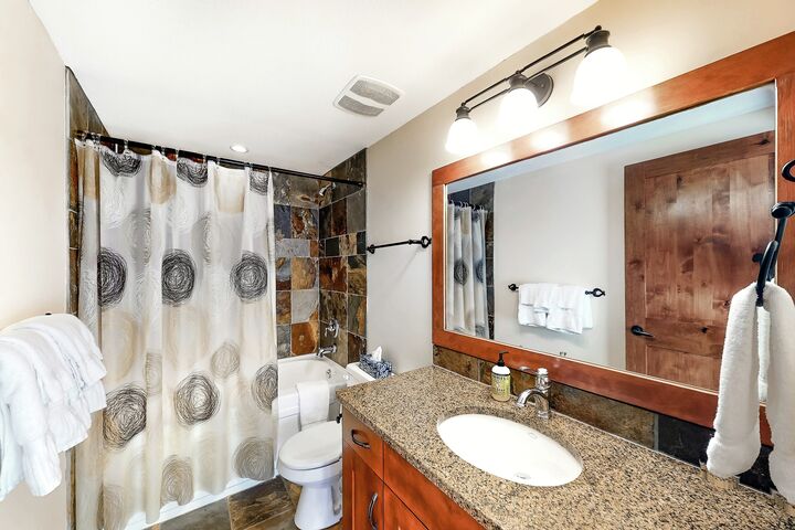 #5 - Bathroom