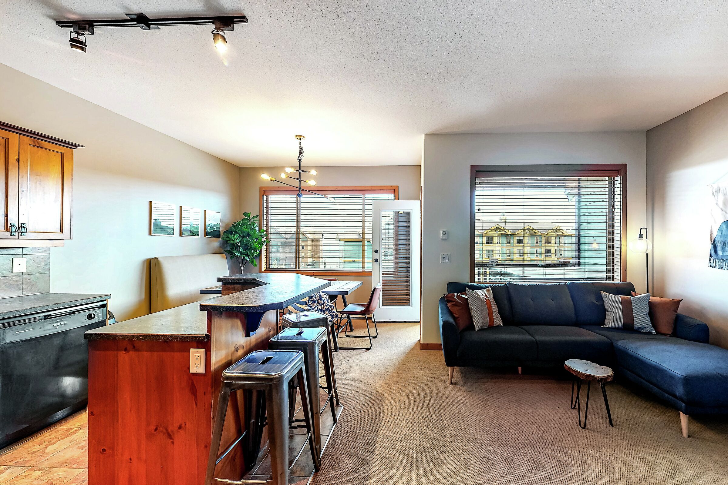Living Room & Kitchen