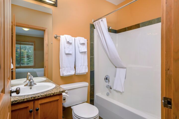 #5 - Master Ensuite Bathroom