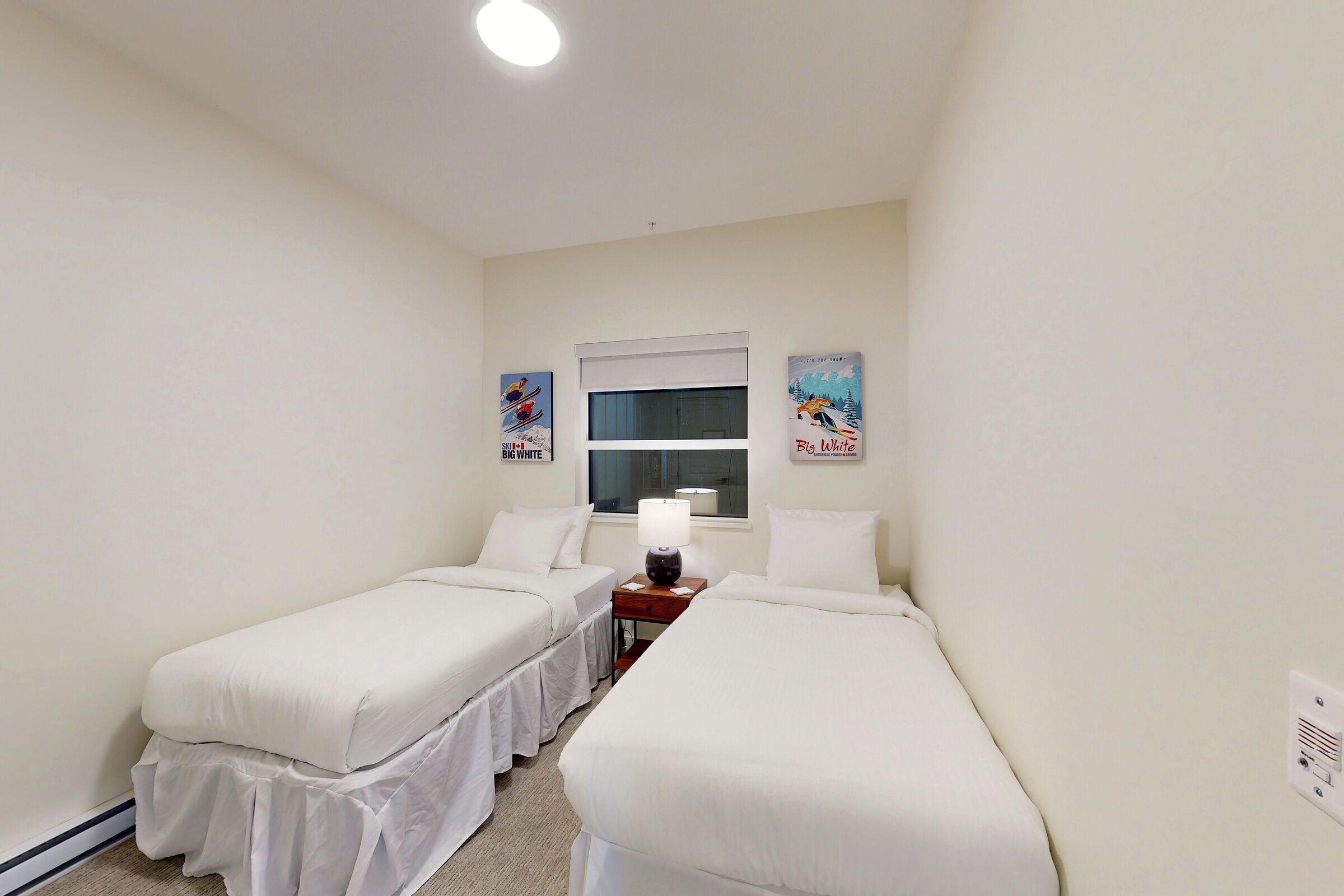 #9E - Bedroom
