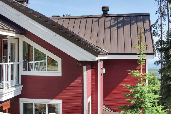 Snow Reason A Exterior - Summer