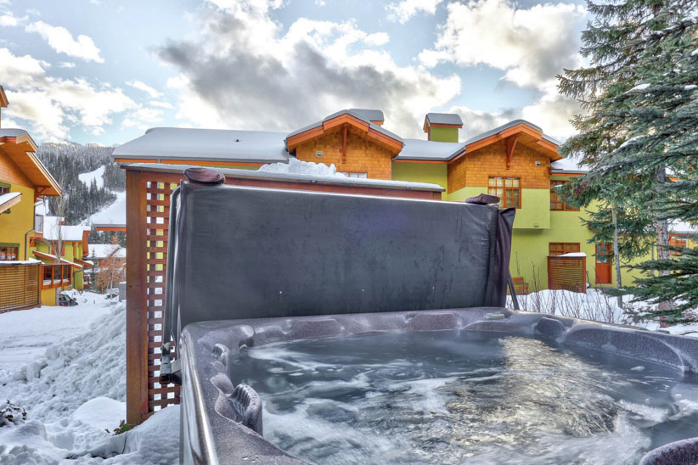 Outdoor Hot Tub