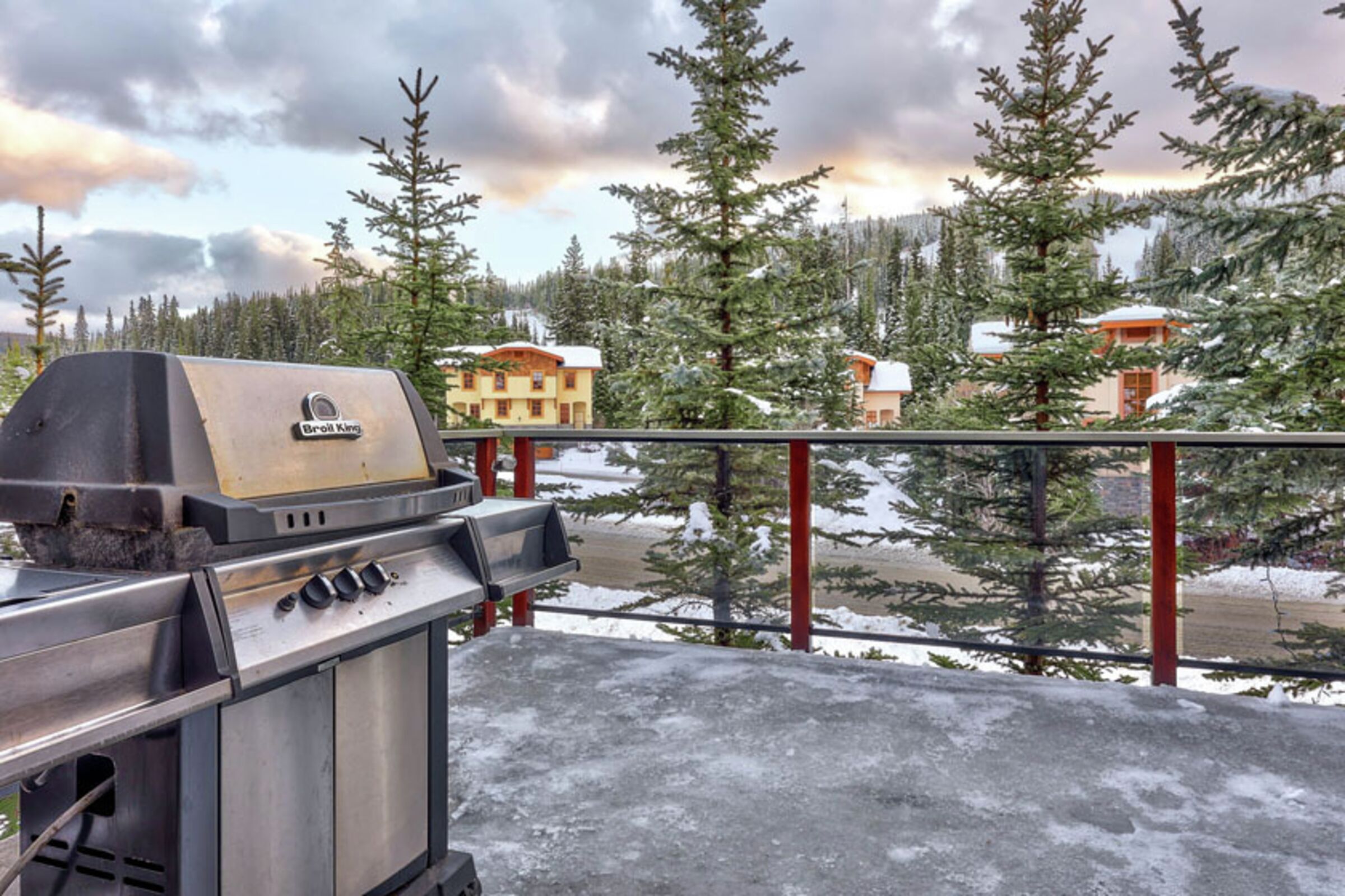 Balcony with BBQ