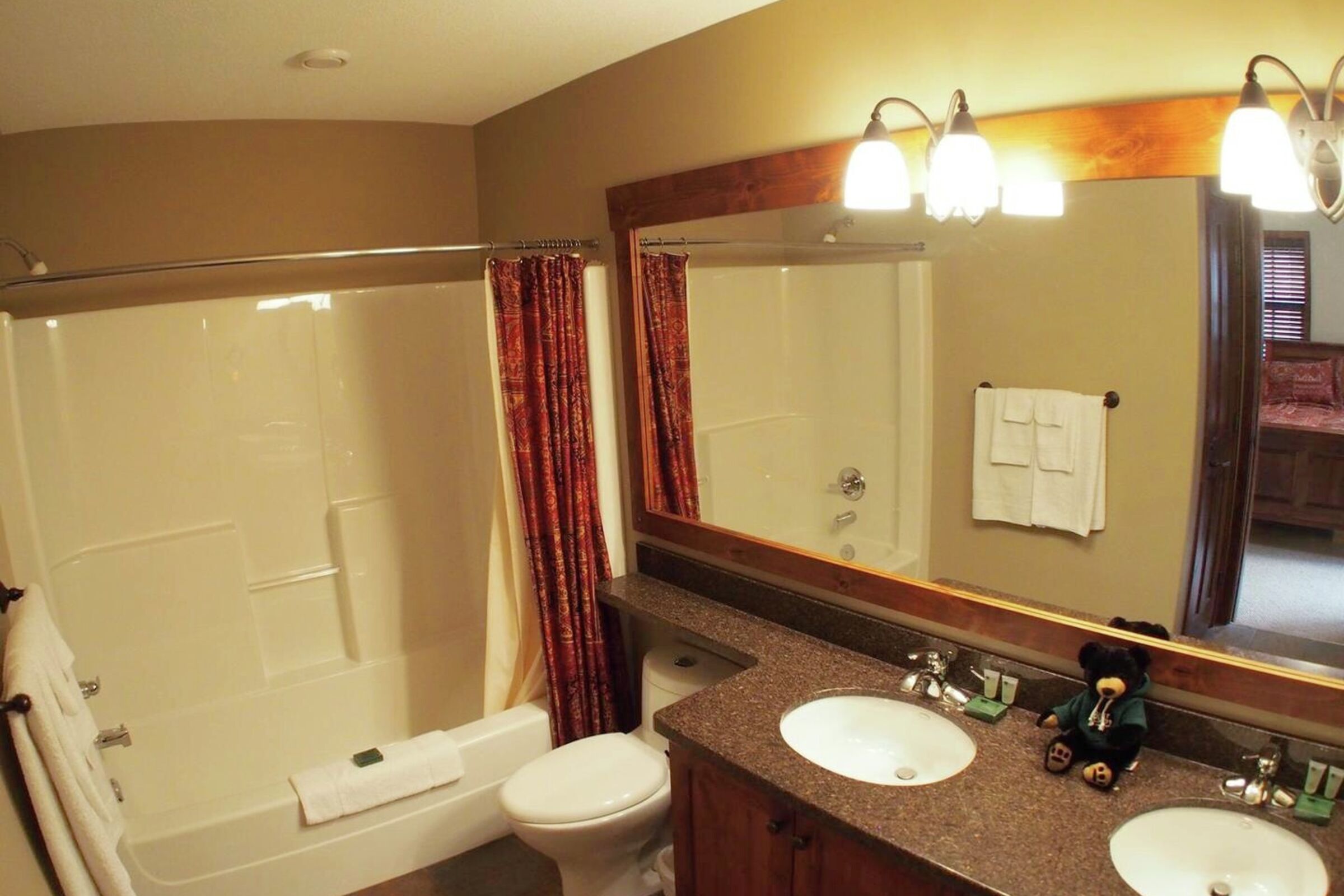 #27 - Master Ensuite Bathroom