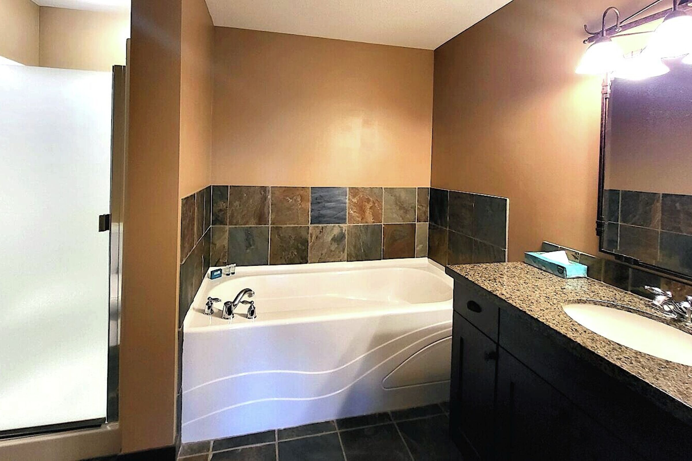 Master Ensuite Bathroom
